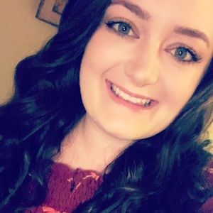 Meet your Posher, Kaitlyn